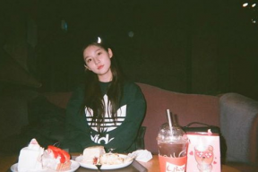 金艺纶三姐妹照片