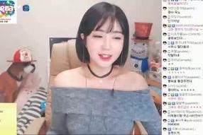 女主播穿长筒袜视频,女主播长筒袜风采展示